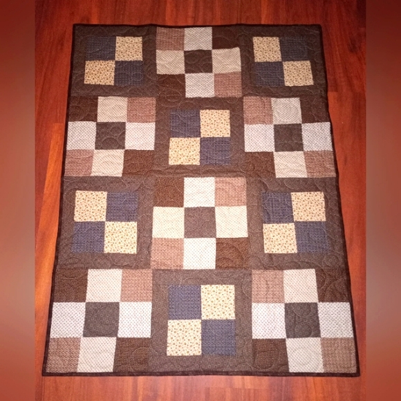 Handmade quilt 52inx40in - Picture 1 of 2